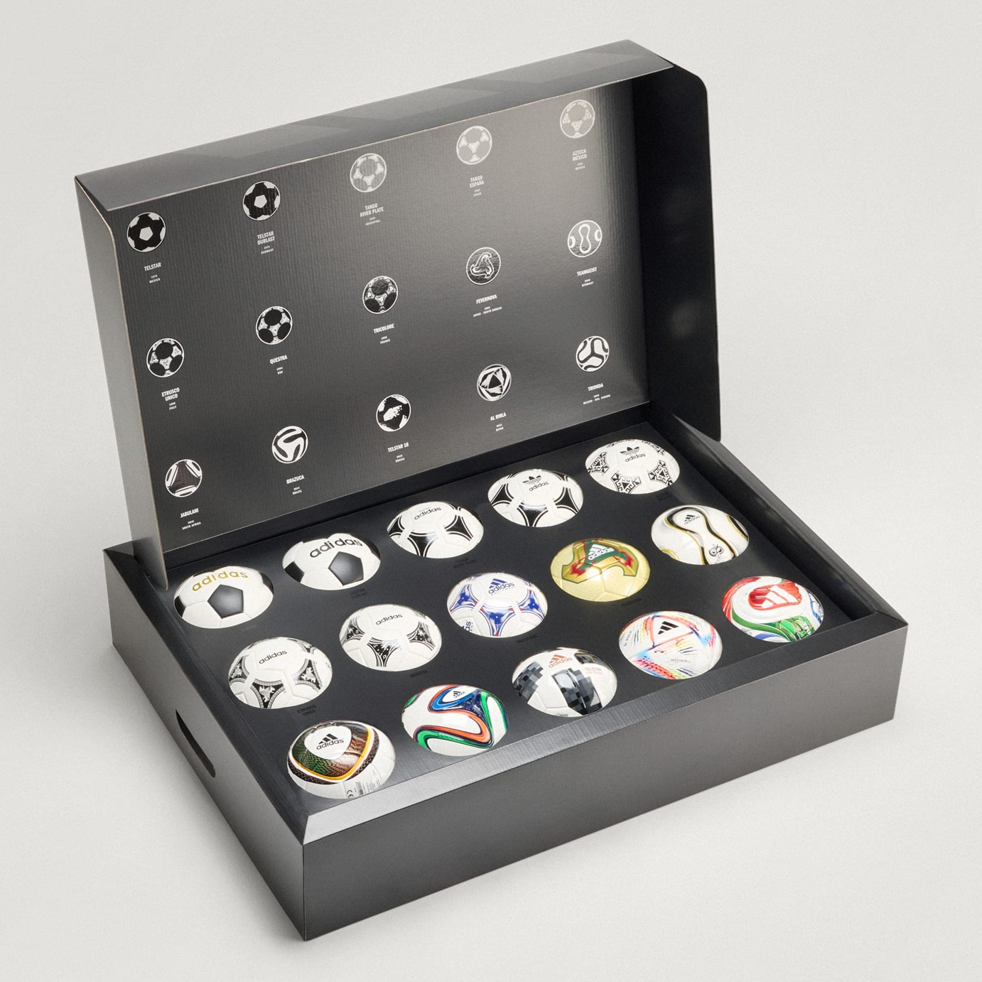 Adidas FIFA World Cup 26™ Historical Mini Ball Set | JN2093